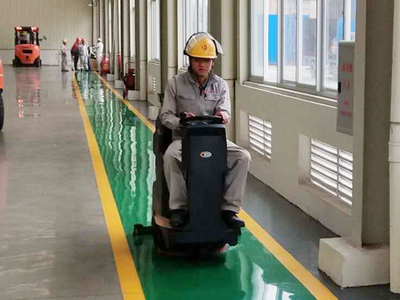 環(huán)氧地坪臟了怎么辦？用美高洗地機(jī)來(lái)輕松清洗干凈